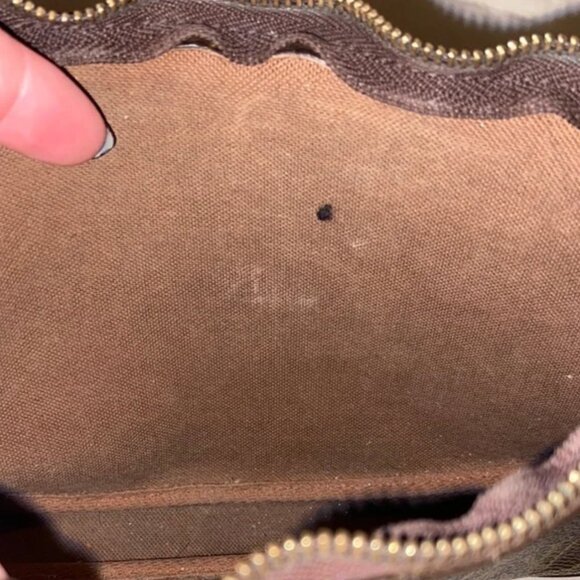 Louis Vuitton Pochette Accessories Monogram Canvas - very old - Picture 13 of 14